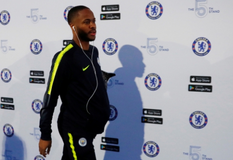 Rasistiškai R. Sterlingą įžeidinėję "Chelsea" fanai sulauks bausmės