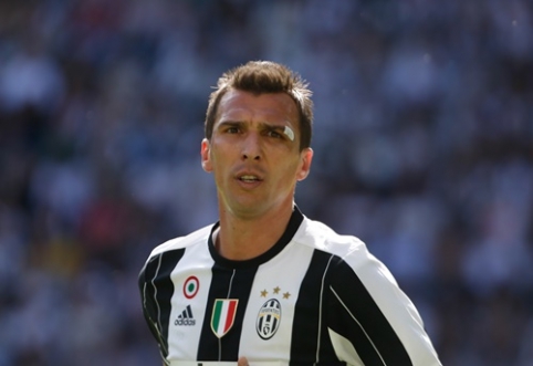 "Juventus" pasiūlė M.Mandžukičiui susimažinti atlyginimą