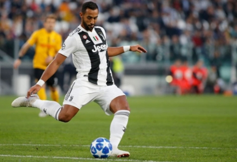 Oficialu: M. Benatia karjerą tęs Katare