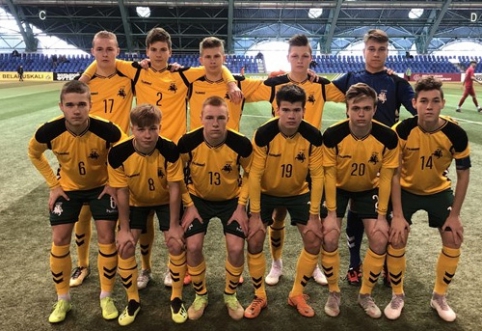 Beviltišką pralaimėjimą patyrusi U-18 rinktinė žais dėl 11 vietos