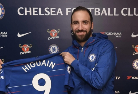 G. Higuainas oficialiai prisijungė prie "Chelsea"