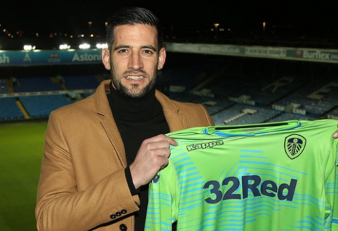 Oficialu: K. Casilla sukirto rankomis su "Leeds"