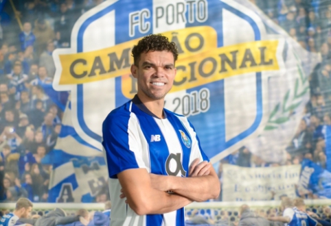 Oficialu: Pepe grįžta rungtyniauti į "Porto"