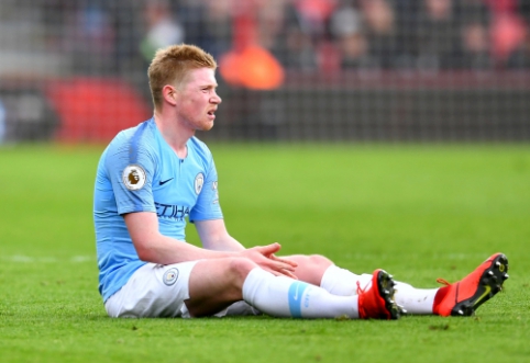 P. Guardiola: "Kurį laiką teks žaisti be De Bruyne"