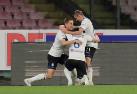 "Atalanta" palaužė "Napoli" bei tęsia kovą dėl vietos Čempionų lygoje
