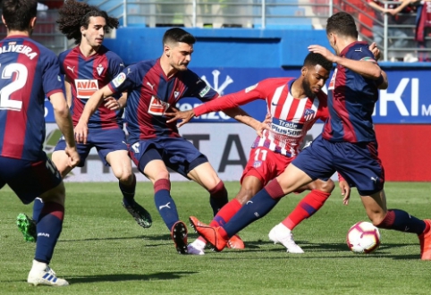 "Atletico" rungtynių pabaigoje palaužė "Eibar"