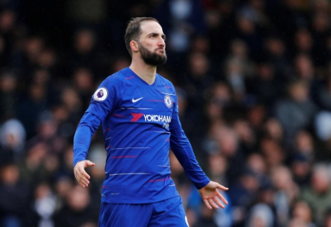 G. Higuainas kitą sezoną nori likti "Chelsea" gretose