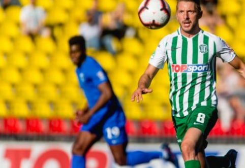 "Žalgiris" vos įveikė "Palangą"