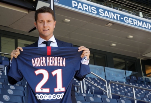 Oficialu: A. Herrera sukirto rankomis su PSG