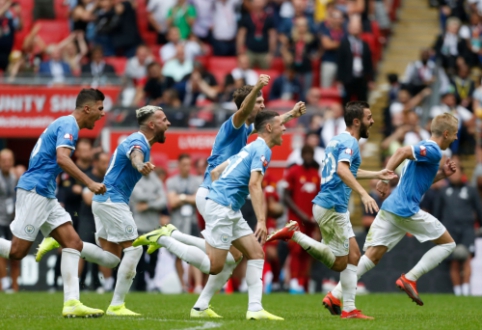 "Community Shield" trofėjus – "Man City" futbolininkų rankose