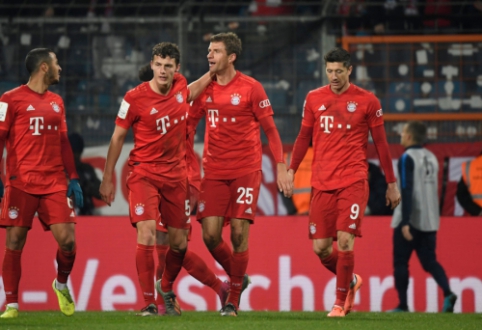 "Bayern" vos išvengė sensacijos Vokietijos taurėje