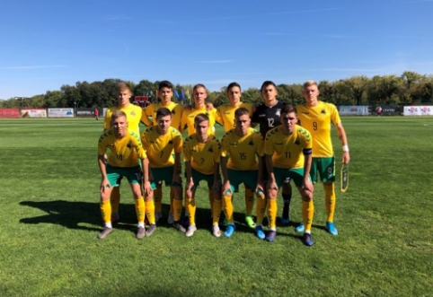Serbai išsityčiojo iš Lietuvos U-19 rinktinės