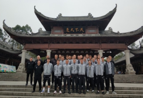 U-22 rinktinė priešinosi australams