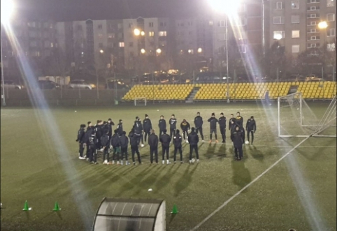 Pirmoje šiauliečių treniruotėje - būrys žaidėjų