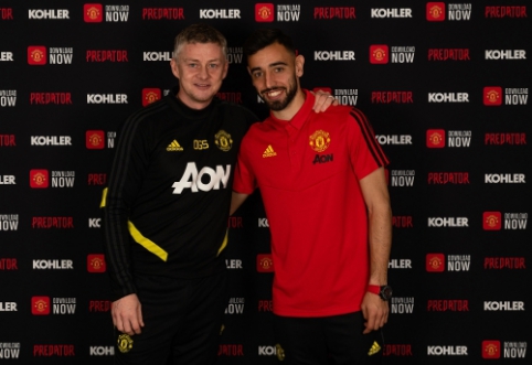 Oficialiai sutartį su "Man Utd" sudaręs B. Fernandesas: "Neįtikėtinas jausmas būti čia"