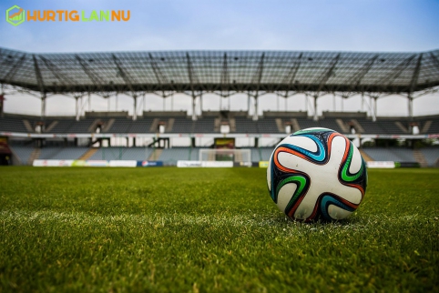 Futbolas. Vieni jį myli, kiti nekenčia
