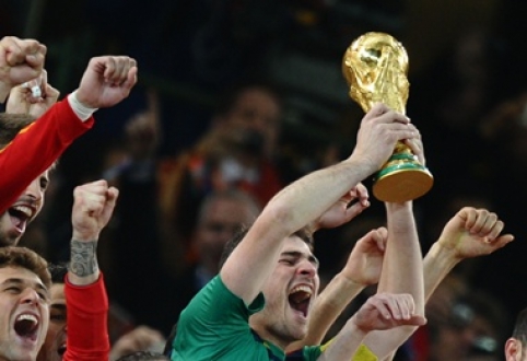 Prisiminkime: Įspūdingiausi 2010 metų pasaulio čempionato momentai (VIDEO)