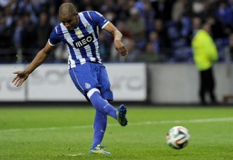 "Porto" saugas Fernando jau šią savaitę gali tapti "Man City" žaidėju