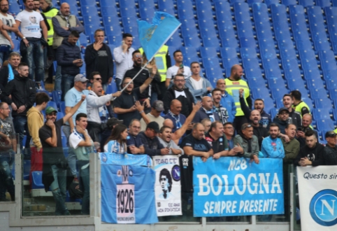 „Napoli“ fanai pagerbė D. Maradoną