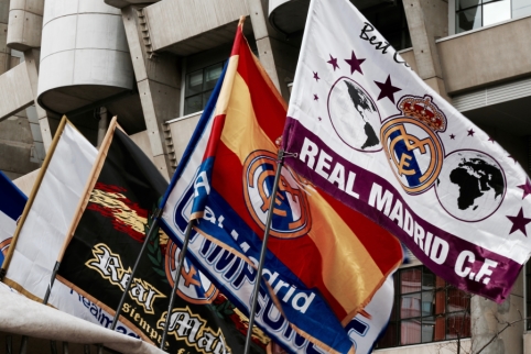 E. B. Haalando neblaško Madrido „Real“ dėmesys