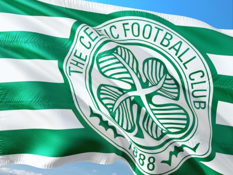 Škotijoje futbolo sezonas baigtas, „Celtic“ klubas tapo šalies čempionu