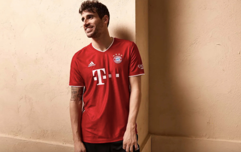 „Bayern“ pristatė naujas namų aprangas, su kuriomis pasirodys jau Vokietijos taurėje