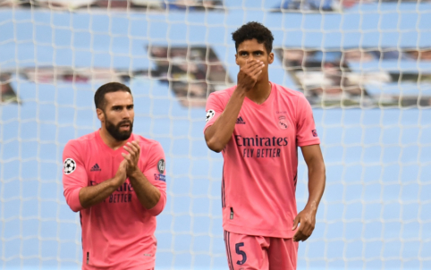 R. Varane dega noru pereiti į „Man Utd“ klubą