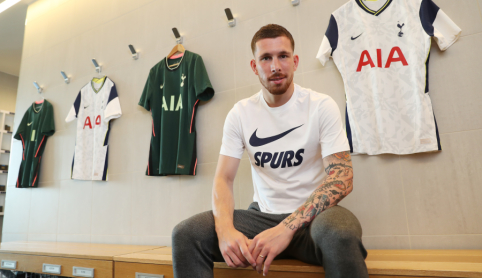 Oficialu: „Tottenham“ įsigijo P-E. Hojbjergą