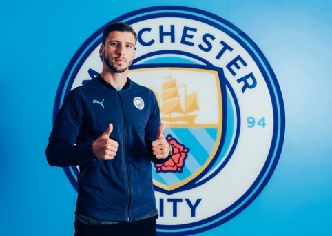 Oficialu: „Man City“ gynybą sustiprino R. Diasas