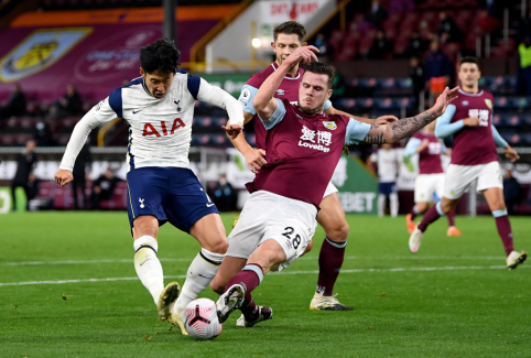 „Tottenham“ tik rungtynių pabaigoje palaužė „Burnley“ ekipą. 