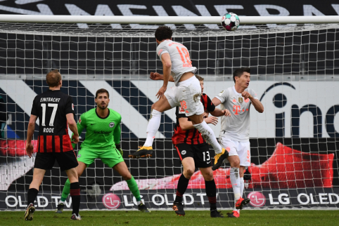 „Bayern“ Vokietijoje nusileido „Eintracht“  