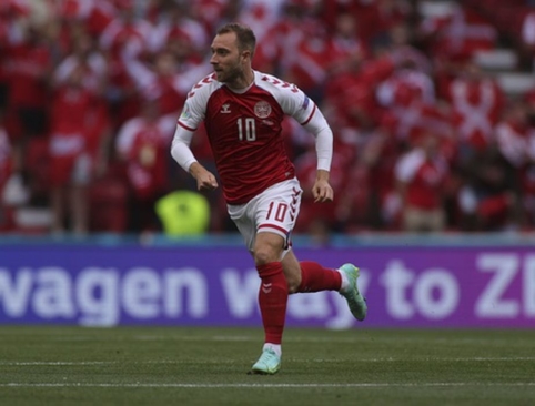 Danijos futbolo federacija: C. Erikseno būklė stabili, jam toliau bus daromi tyrimai