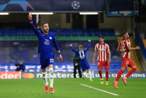 „AC Milan“ taikosi į „Chelsea“ trio, tarp kurių - H. Ziyechas