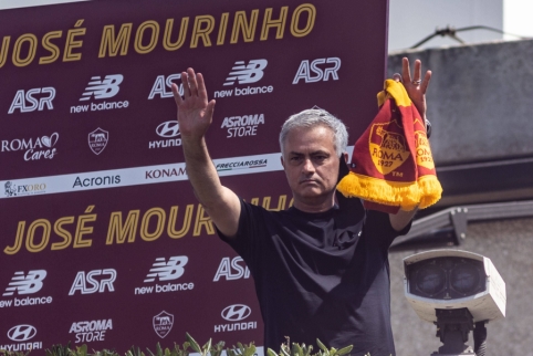 Draugiškose rungtynėse – raudona kortelė J. Mourinho