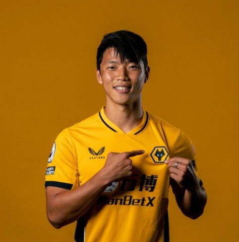 „Wolves“ pasiskolino pietų korėjietį H. Hwangą iš „RB Leipzig“ ekipos