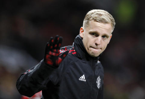 D. van de Beekas svarsto galimybę palikti „Man Utd“