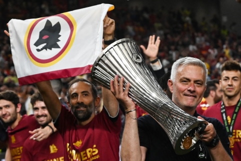 „Roma“ ruošia naują kontraktą J. Mourinho