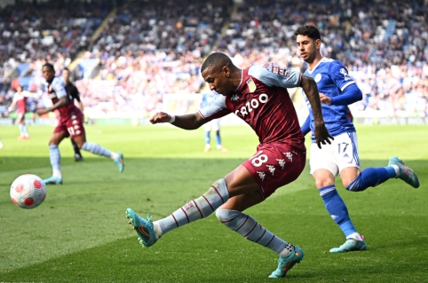 Ashley Youngas paliko „Aston Villa“ gretas