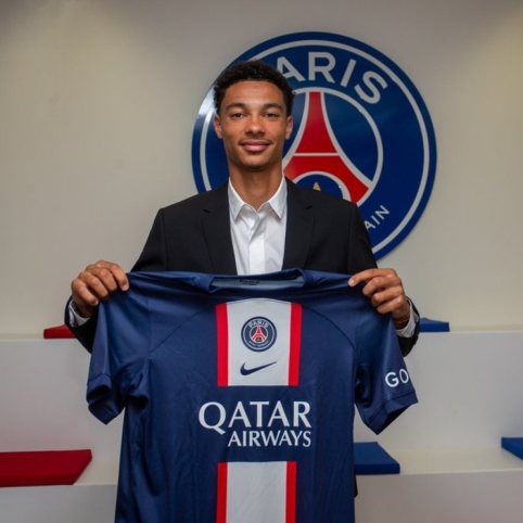 Oficialu: PSG laimėjo kovą dėl nepigaus H. Ekitike