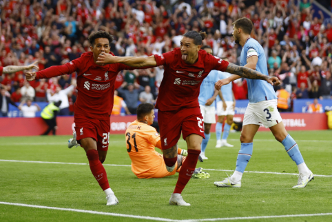 „Liverpool“ iškovojo „Community Shield“ trofėjų