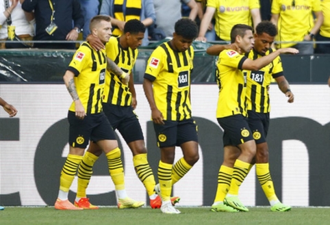 BVB pirmosiose sezono rungtynėse pranoko „Bayer“