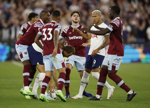 Londono derbyje – „West Ham“ ir „Tottenham“ lygiosios