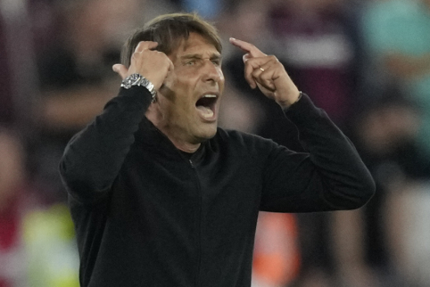 A. Conte paneigė gandus apie perėjimą į „Juve“: mėgaujuosi savo laiku „Tottenham“