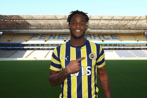 „Chelsea“ palikęs M. Batshuayi persikėlė į „Fenerbahce“