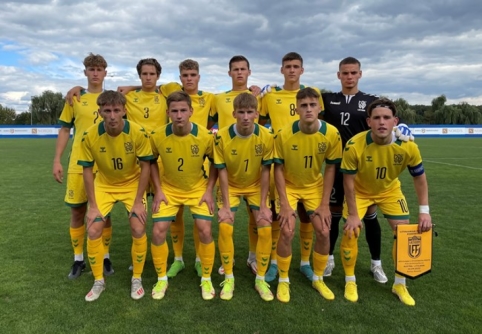 U–19 rinktinė garbingai pralaimėjo austrams