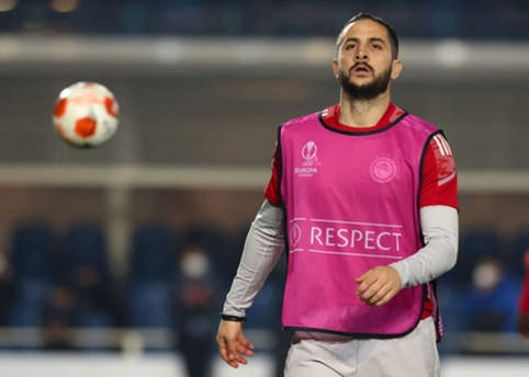 K. Manolas persikėlė žaisti į JAE