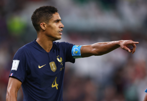 Netikėta žinia: R. Varane'as baigia karjerą Prancūzijos rinktinėje