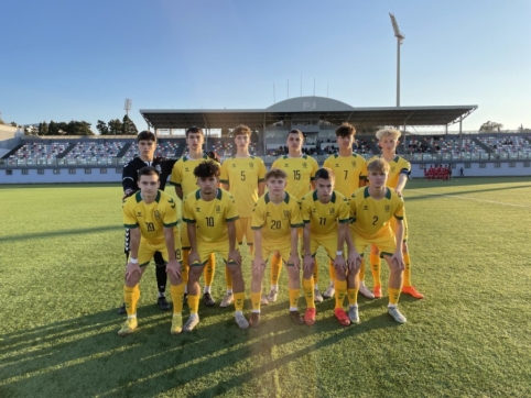 Į treniruočių stovyklą susirinko vaikinų U16 rinktinė