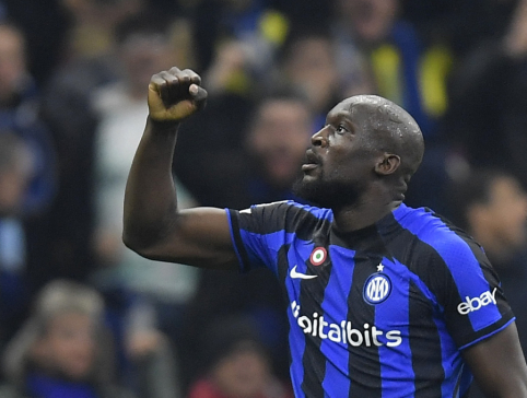 C. Vieri sukritikavo R. Lukaku: jis švaisto progas