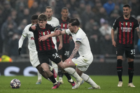 „Milan“ prasibrovė į Čempionų lygos ketvirtfinalį